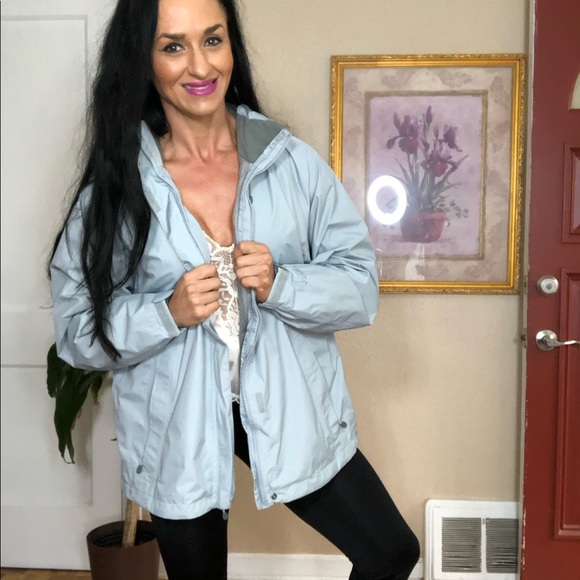 L.L. Bean Other - L.L. Bean gortex windbreaker jacket